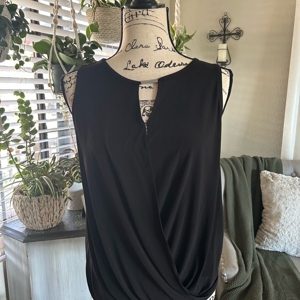 Michael Kors Elegant Black Sleeveless Blouse